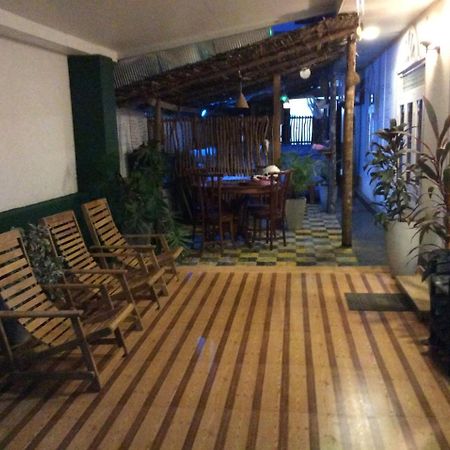 Yoho R K Tourist Villa Negombo Exterior photo